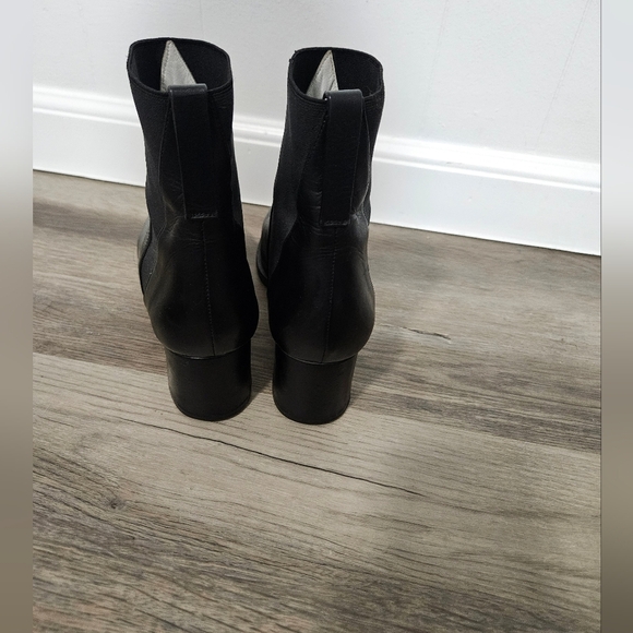 Jil Sander Leather Chelsea Boots - Picture 3 of 9